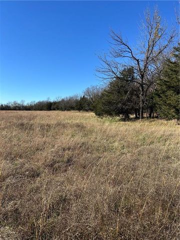 1350 US 59 Highway, Princeton, KS 66078