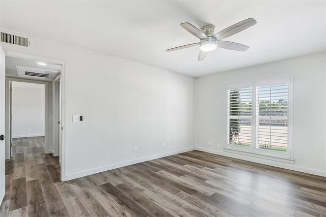 1110 Sherwood Lane 108, Oklahoma City, OK 73116