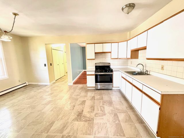 21 Elm Street, Ansonia, CT 06401