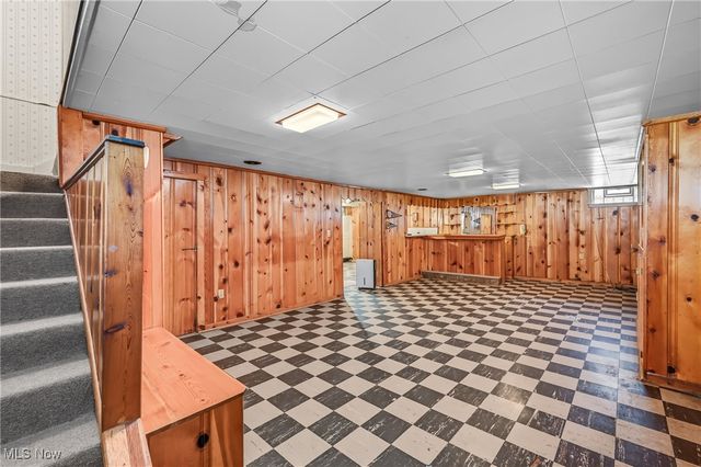 210 Fairmount Avenue NE, Warren, OH 44483