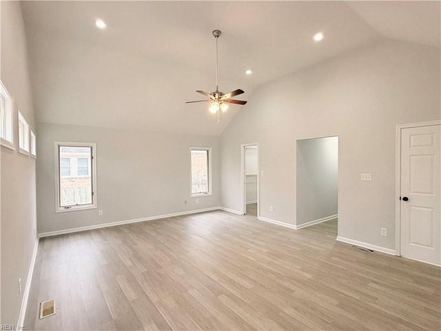 313 Woodbridge DR, Chesapeake, VA 23322