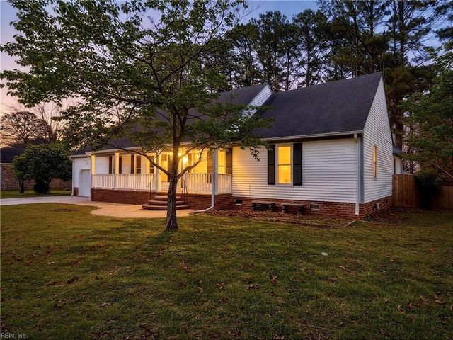 313 Woodbridge DR, Chesapeake, VA 23322