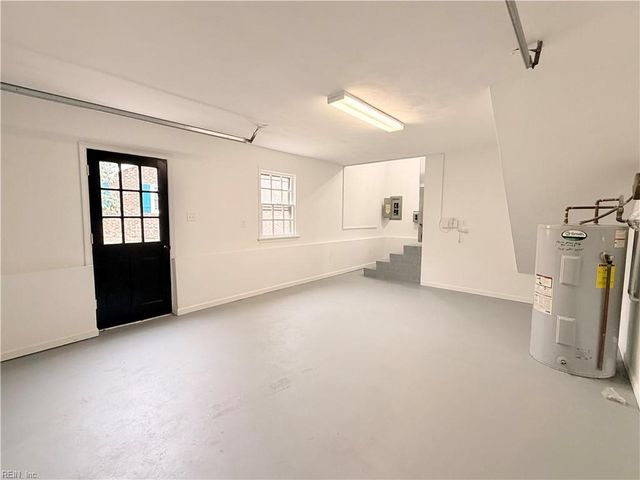 313 Woodbridge DR, Chesapeake, VA 23322