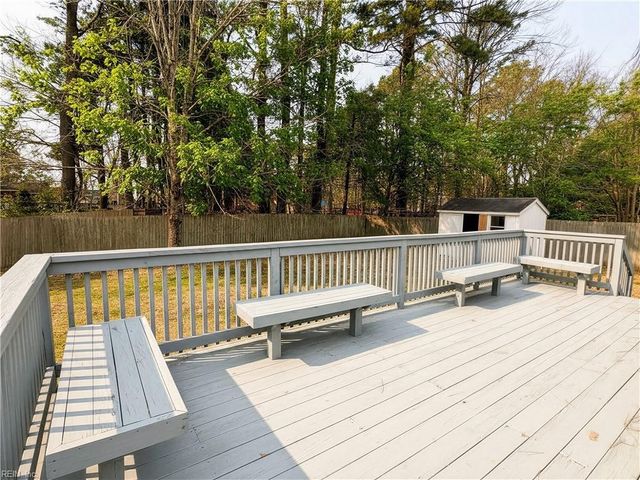 313 Woodbridge DR, Chesapeake, VA 23322