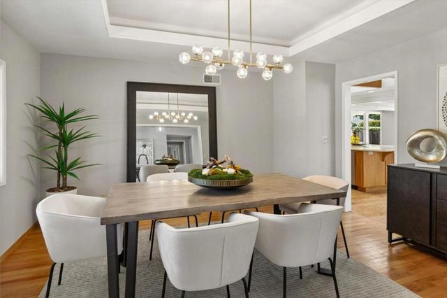 20096 CHATEAU Drive, Saratoga, CA 95070