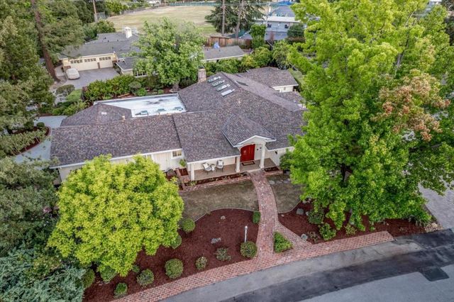 20096 CHATEAU Drive, Saratoga, CA 95070