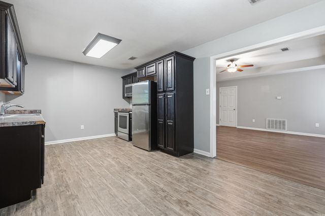 1455 Arapaho Trl, Conway, AR 72034