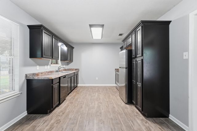 1455 Arapaho Trl, Conway, AR 72034