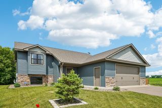 541 Prairie Road, New Richmond, WI 54017