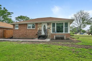 401 W 14th Place, Chicago Heights, IL 60411