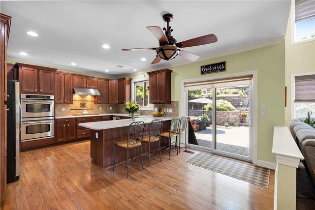2760 Valley View Road, Hellertown Boro, PA 18055