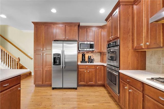 2760 Valley View Road, Hellertown Boro, PA 18055