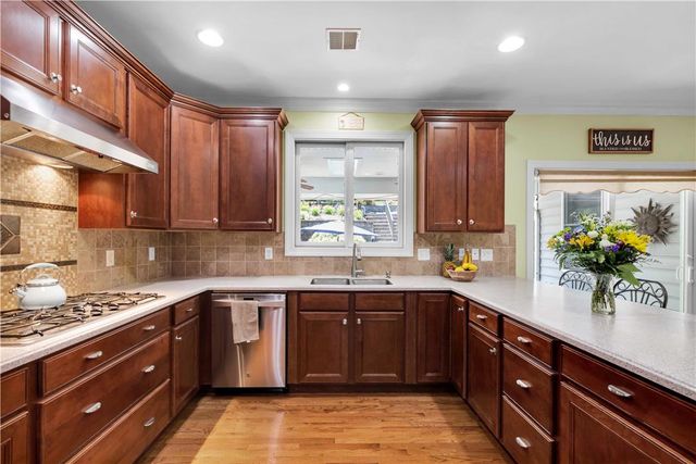 2760 Valley View Road, Hellertown Boro, PA 18055