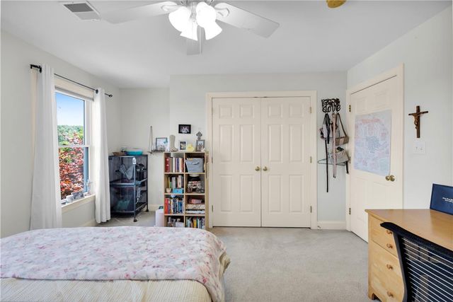 2760 Valley View Road, Hellertown Boro, PA 18055
