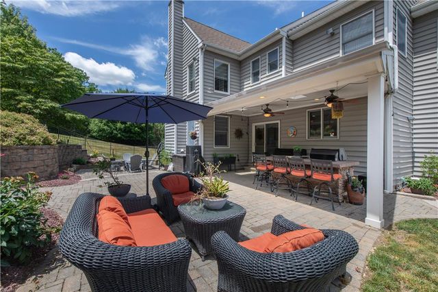 2760 Valley View Road, Hellertown Boro, PA 18055