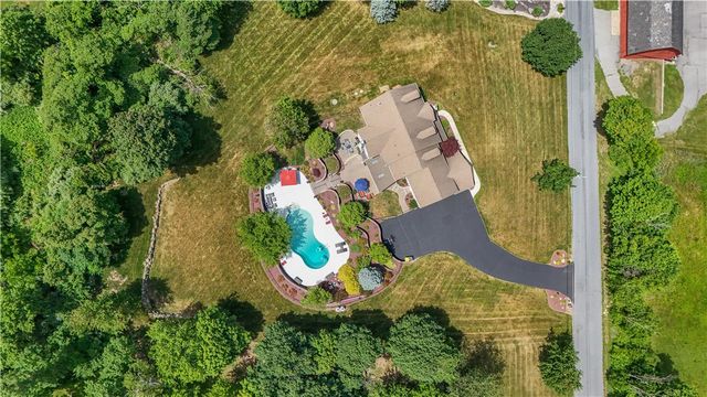 2760 Valley View Road, Hellertown Boro, PA 18055