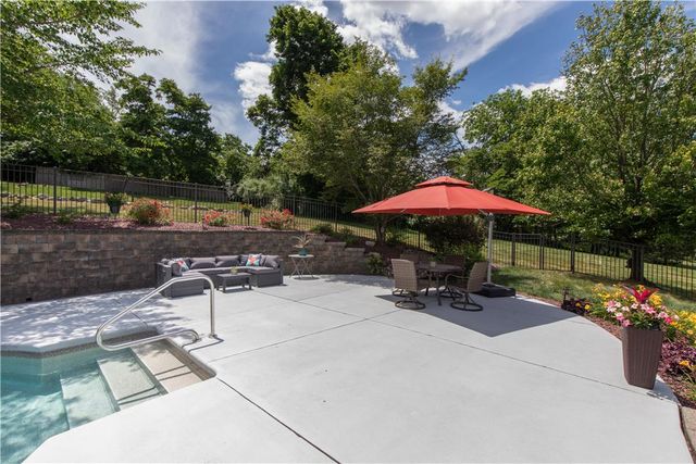 2760 Valley View Road, Hellertown Boro, PA 18055