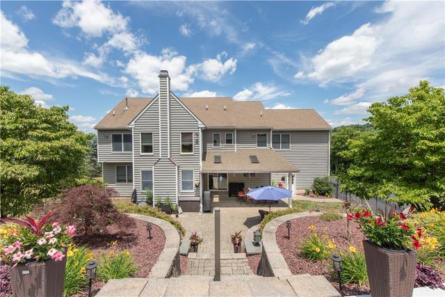 2760 Valley View Road, Hellertown Boro, PA 18055