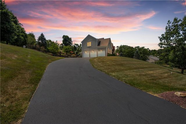 2760 Valley View Road, Hellertown Boro, PA 18055
