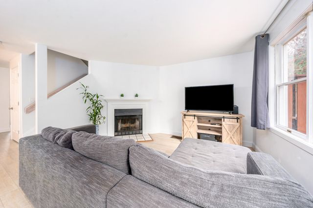 97 Shellback Way UNIT 97, Mashpee, MA 02649