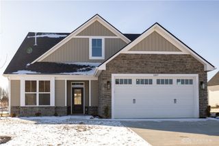 1507 Kingsgate Road, Springfield, OH 45502