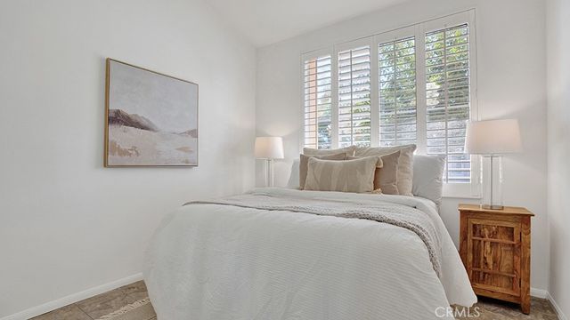 13396 N Hearst Court, Tustin, CA 92782