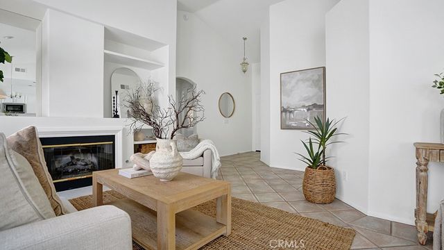 13396 N Hearst Court, Tustin, CA 92782