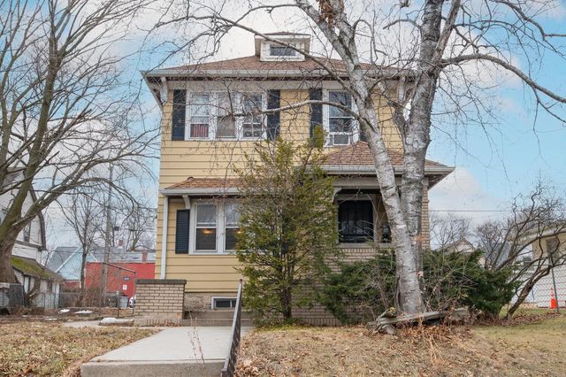 2715 Humboldt BOULEVARD, Milwaukee, WI 53212