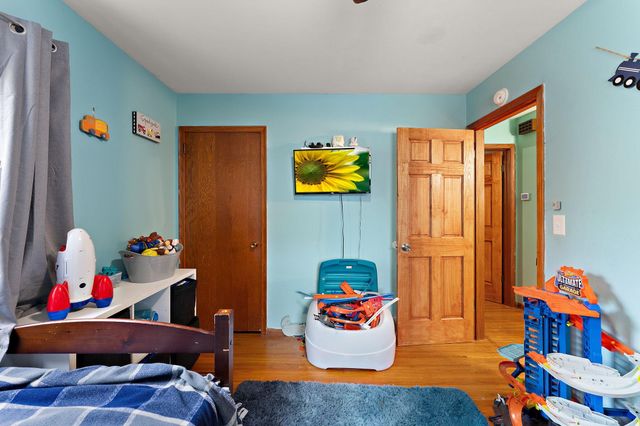 7169 Clay Avenue, Inver Grove Heights, MN 55076