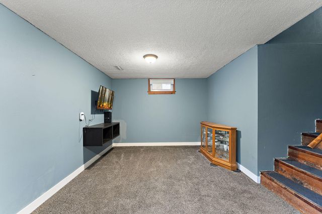 7169 Clay Avenue, Inver Grove Heights, MN 55076