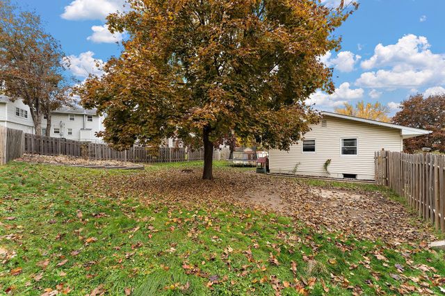 7169 Clay Avenue, Inver Grove Heights, MN 55076