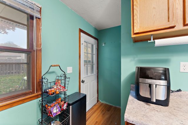 7169 Clay Avenue, Inver Grove Heights, MN 55076