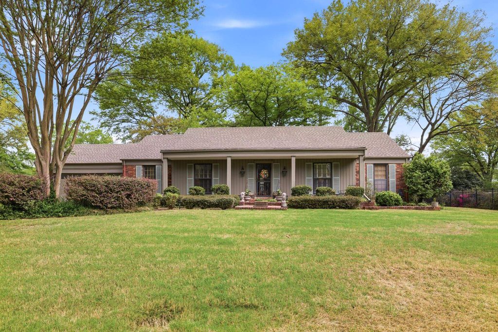 6668 MONMOUTH DR, Memphis, TN 38120