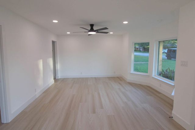 4809 S RIDGE Terrace, Fort Worth, TX 76133