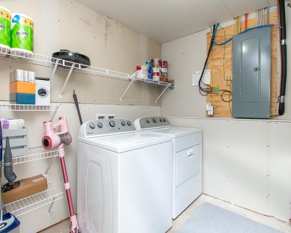 5752 58th Street S, Fargo, ND 58104