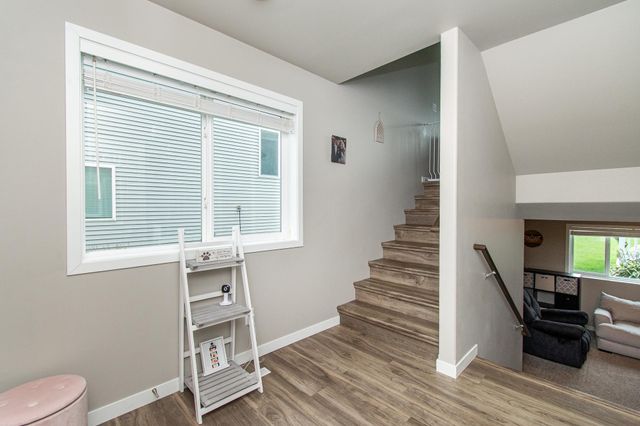 5752 58th Street S, Fargo, ND 58104