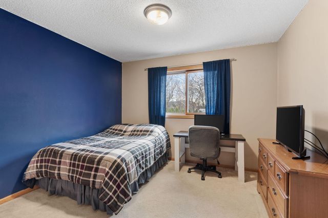 1105 Blossom Boulevard NW, Isanti, MN 55040