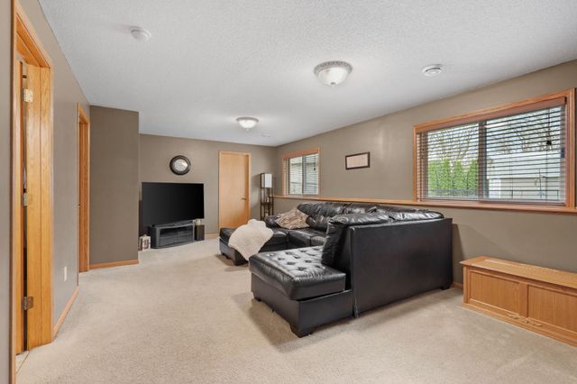 1105 Blossom Boulevard NW, Isanti, MN 55040