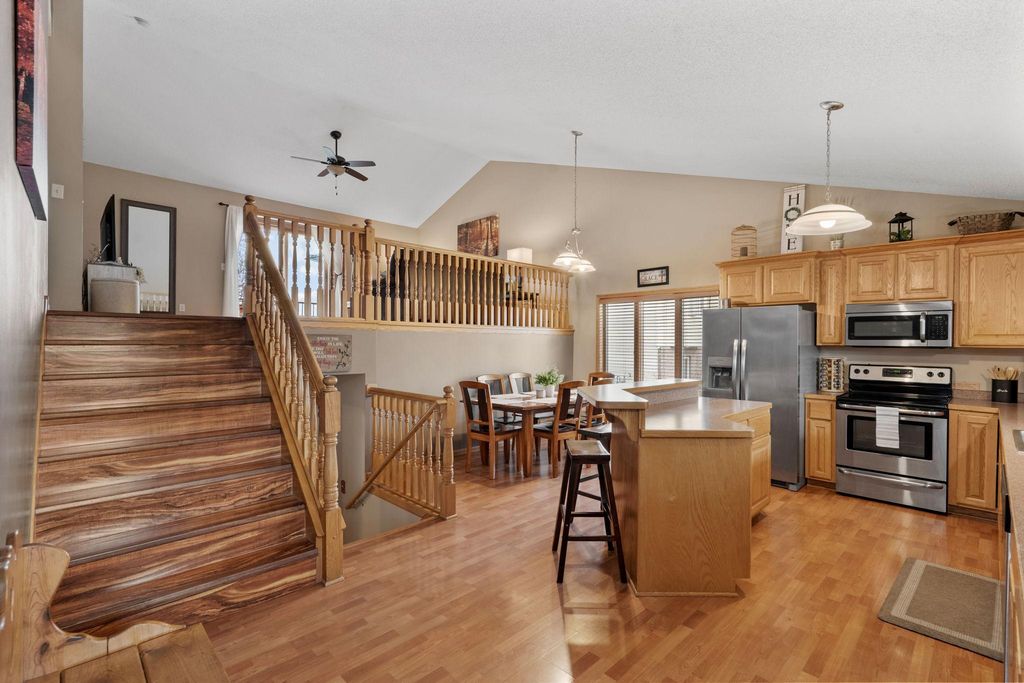 1105 Blossom Boulevard NW, Isanti, MN 55040 — photo 3