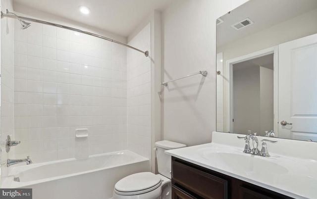 716 RIVER CREST WAY, Fredericksburg, VA 22405