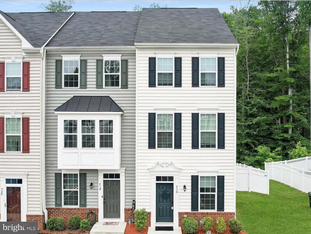 716 RIVER CREST WAY, Fredericksburg, VA 22405