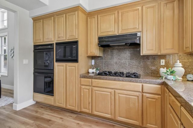 141 Serra Court, Los Gatos, CA 95032