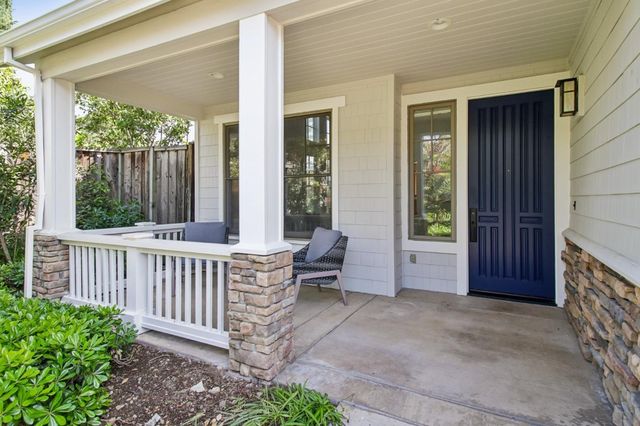 141 Serra Court, Los Gatos, CA 95032