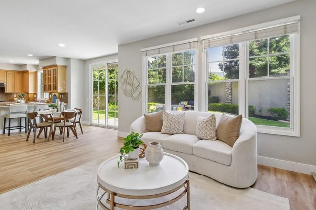 141 Serra Court, Los Gatos, CA 95032