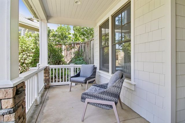 141 Serra Court, Los Gatos, CA 95032