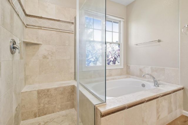 141 Serra Court, Los Gatos, CA 95032