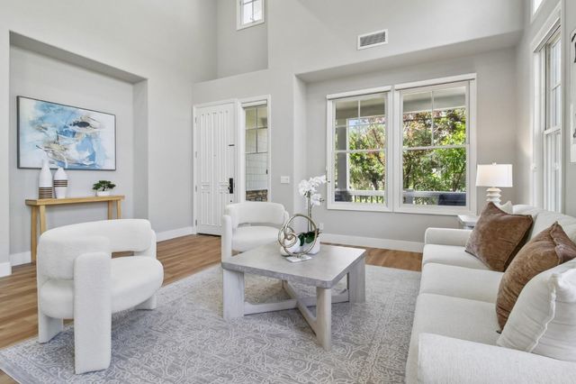 141 Serra Court, Los Gatos, CA 95032