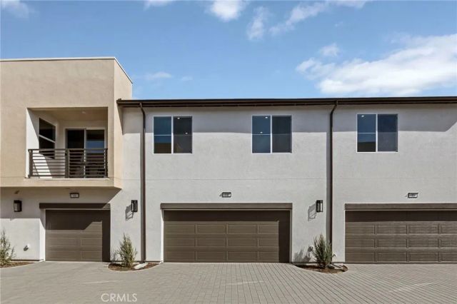 3679 W S. Eichler Paseo 11, Ontario, CA 91761