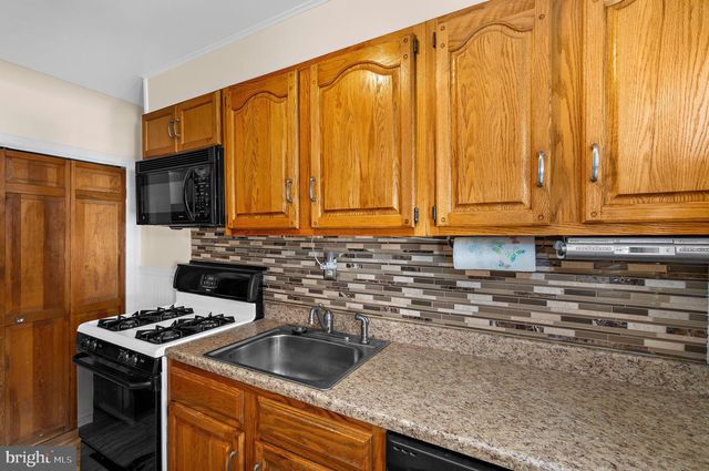 4418 NORFEN RD, Halethorpe, MD 21227