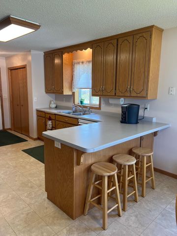 5871 Sandy Drive, Saint Cloud, MN 56303